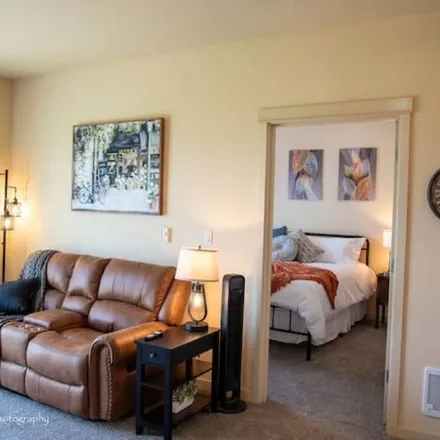 Image 3 - Tacoma, WA - Apartment for rent