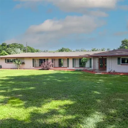Image 3 - 915 Oak Ln, Lakeland, Florida, 33811 - House for sale