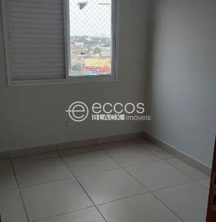 Buy this 3 bed apartment on Rua Maria Helena de Sousa in Jardim Brasília, Uberlândia - MG
