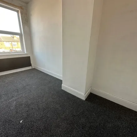 Rent this 2 bed apartment on Westfield in Micklefields, Castleford