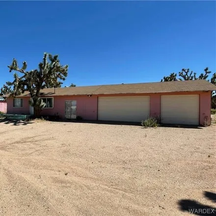 Image 2 - 26418 Apple Drive, Mohave County, AZ 86444, USA - House for sale