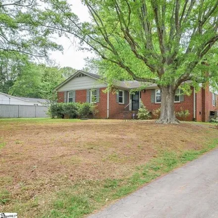 Buy this 2 bed house on 186 Rockmont Road in Lake Forest, Greenville County