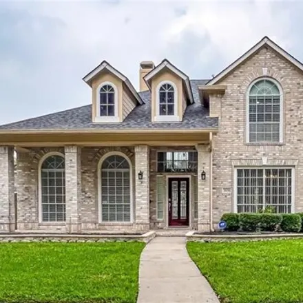 Buy this 5 bed house on 1826 Solana Springs Drive in Sugar Land, TX 77479