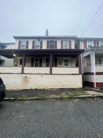 Rent this 3 bed house on 184 South Street in Tamaqua, PA 18252