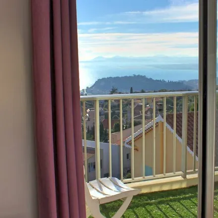 Rent this 3 bed apartment on Avenue des Pins in 06230 Villefranche-sur-Mer, France