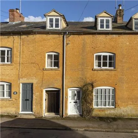 Buy this 3 bed townhouse on Malvern House in High Street, Blockley