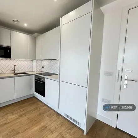 Image 2 - Cardamom Court, Blair Street, London, E14 0NY, United Kingdom - Apartment for rent