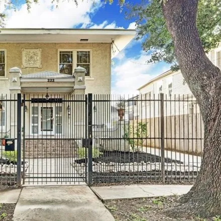 Rent this 4 bed house on 350 Marshall Street in Houston, TX 77006