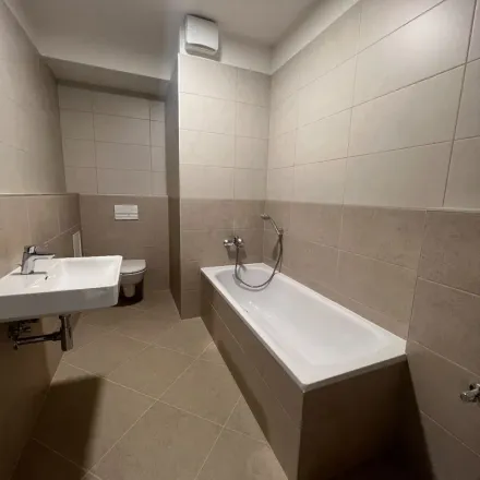 Image 3 - Praha 6, Kafkova, 160 41 Prague, Czechia - Apartment for rent