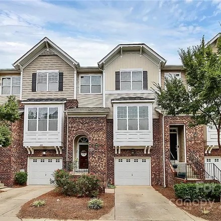 Buy this 4 bed townhouse on 1298 Bridgewood Lane in Gastonia, NC 28054