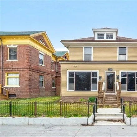 Buy this 3 bed house on The Manor in Washington Avenue, Des Moines