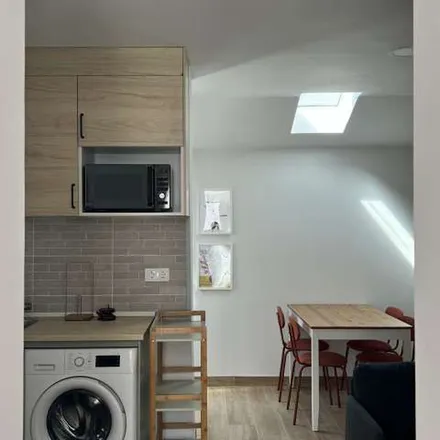 Image 6 - Madrid, Calle Isidro Dompablo, 18, 28035 Madrid - Apartment for rent
