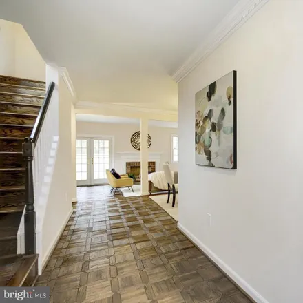 Image 3 - 5922 Dorchester Way, Luxmanor, North Bethesda, MD 20852, USA - Townhouse for sale