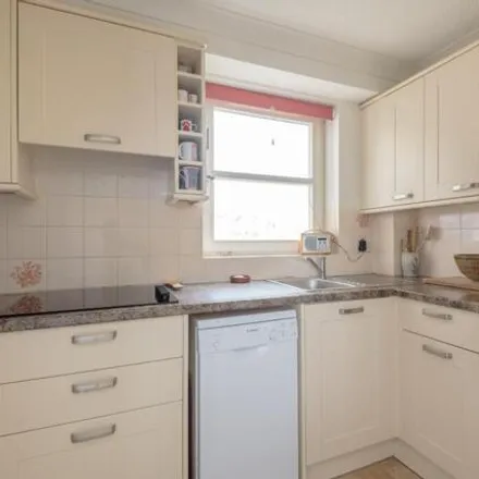 Image 5 - Craigleith View, Abbey Road, North Berwick, EH39 4BT, United Kingdom - Apartment for sale