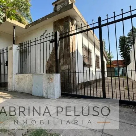 Buy this 2 bed house on Bernardino Rivadavia 703 in Moreno Centro norte, Moreno