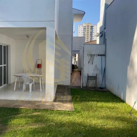 Buy this 3 bed house on Rua Alberto de Castro in Alvorada, Jundiaí - SP
