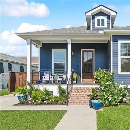 Buy this 3 bed house on 6433 Lafaye Street in New Orleans, LA 70122