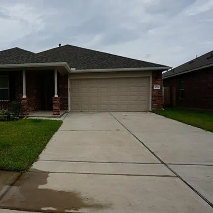 Rent this 4 bed house on 2640 Whitetip Court in Harris County, TX 77449