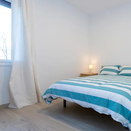 Rent this 3 bed apartment on Carrer de la Mare de Déu del Coll in 18, 08001 Barcelona