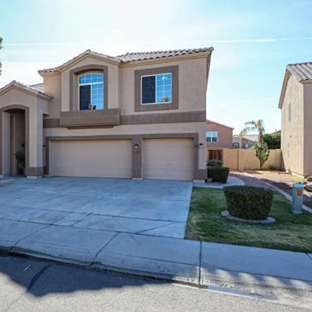Rent this 5 bed house on 7343 West Willow Avenue in Peoria, AZ 85381