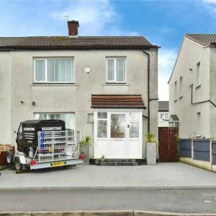 Buy this 3 bed duplex on Roundthorn Road in Wythenshawe, M23 1FN