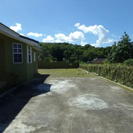 Image 1 - unnamed road, Hague, Florence Hall, Jamaica - Apartment for rent