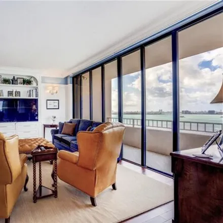 Image 4 - 11113 Biscayne Boulevard, Courtly Manor, North Miami, FL 33181, USA - Condo for rent