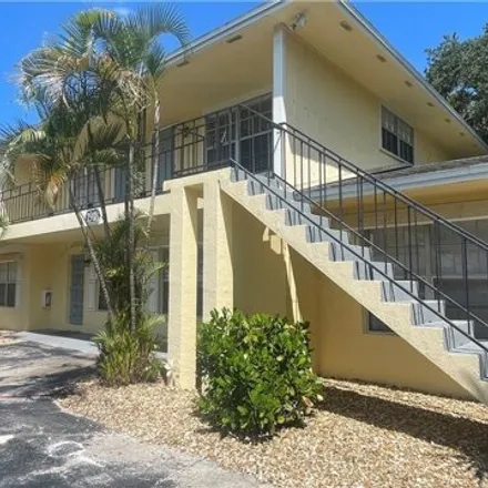 Rent this 1 bed house on 1916 9th Avenue in Vero Beach, FL 32960