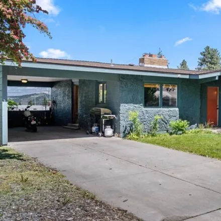 Image 2 - 3525 E 15th Ave, Spokane, Washington, 99223 - House for sale