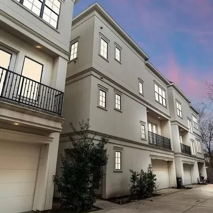 Rent this 3 bed townhouse on 2511 Ohsfeldt St Apt B in Houston, Texas