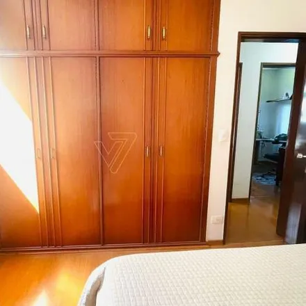 Buy this 3 bed apartment on Avenida Madre Leônia Milito in Guanabara, Londrina - PR