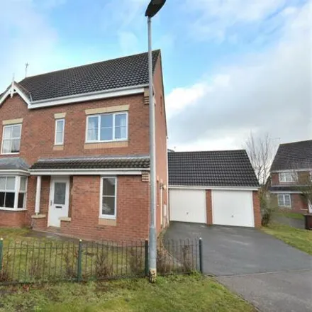 Buy this 6 bed house on Saville Drive in Sileby, LE12 7UT