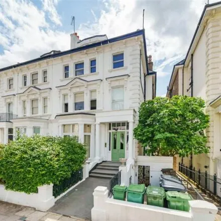 Image 3 - 5 Belsize Park Gardens, London, NW3 4LB, United Kingdom - Apartment for sale