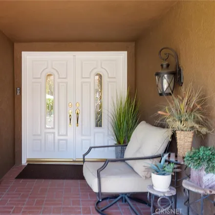 Image 3 - 19573 Pine Valley Avenue, Los Angeles, CA 91326, USA - House for sale