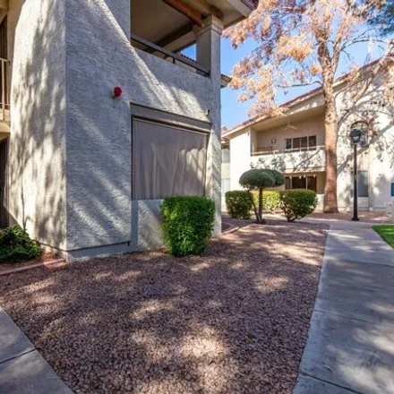 Image 4 - 4661 East Western Star Boulevard, Phoenix, AZ 85044, USA - Apartment for sale