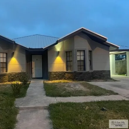 Image 2 - 894 Peninsula Ln, Brownsville, Texas, 78521 - House for sale