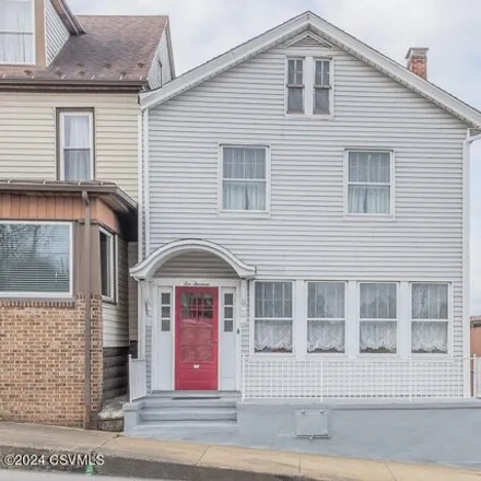 Buy this 3 bed house on 1001 Court Street in Sunbury, PA 17801
