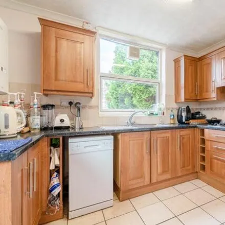 Image 2 - Old Painswick Road, Gloucester, GL4 4PX, United Kingdom - Duplex for sale