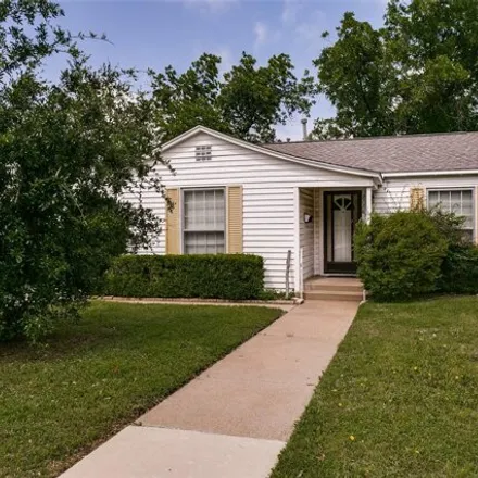 Rent this 2 bed house on 2728 Wayside Avenue in Fort Worth, TX 76110