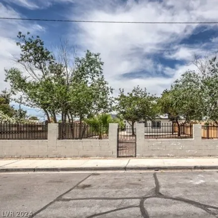 Image 7 - 2335 North Daley Street, North Las Vegas, NV 89030, USA - House for sale