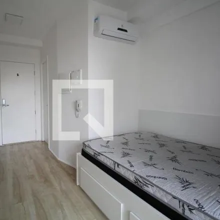 Rent this 1 bed apartment on Oficina Mecanica in Rua Tabatinguera, Glicério