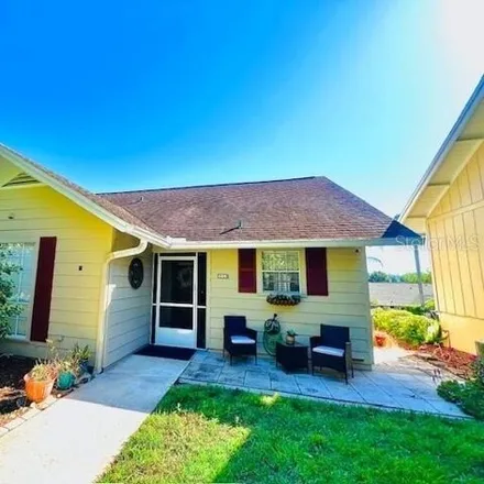 Buy this 2 bed house on 1036 Villa Lane in Apopka, FL 32712