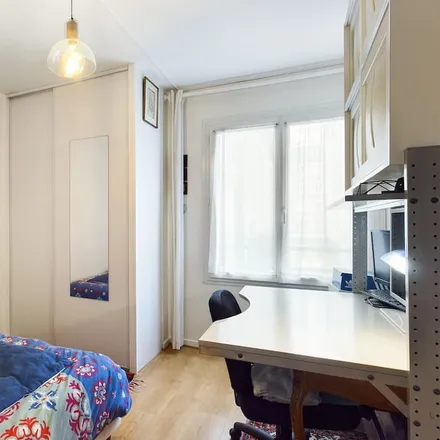 Rent this 3 bed apartment on Paris-Saclay Mathematics Departement in 307 Rue Michel Magat, 91400 Orsay