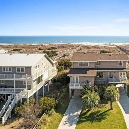 Image 5 - 1327 Ocean Boulevard West, Holden Beach, Brunswick County, NC 28462, USA - House for sale