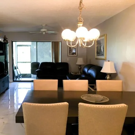 Image 5 - 4570 Lucerne Lakes Blvd E Apt 105, Lake Worth, Florida, 33467 - Condo for rent