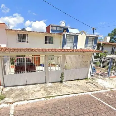 Buy this 3 bed house on Calle Celestino Martínez Collantes in 91500 Coatepec, VER