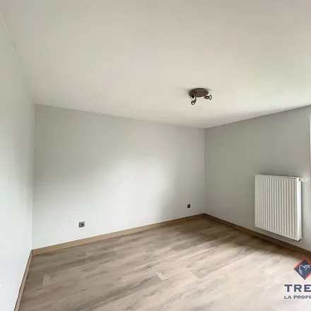 Image 9 - Rue du Centre 181, 6040 Charleroi, Belgium - Apartment for rent