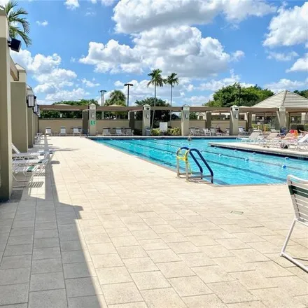 Image 2 - Wynmoor Golf Course, Portofino Isle, Coconut Creek, FL 33066, USA - Condo for rent