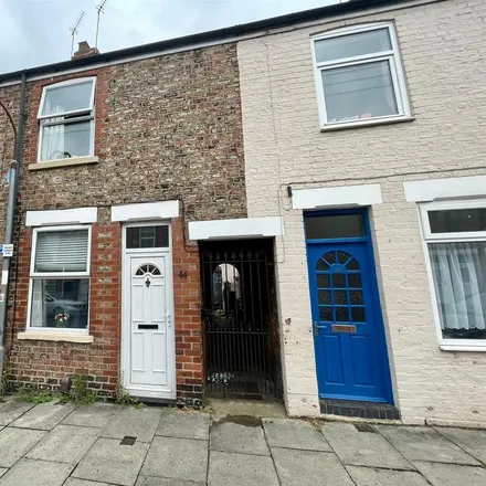 Image 1 - Finsbury Street, York, YO23 1LT, United Kingdom - Townhouse for rent