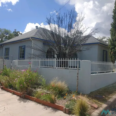 Buy this 3 bed house on 1301 North Grant Street in Silver City, NM 88061